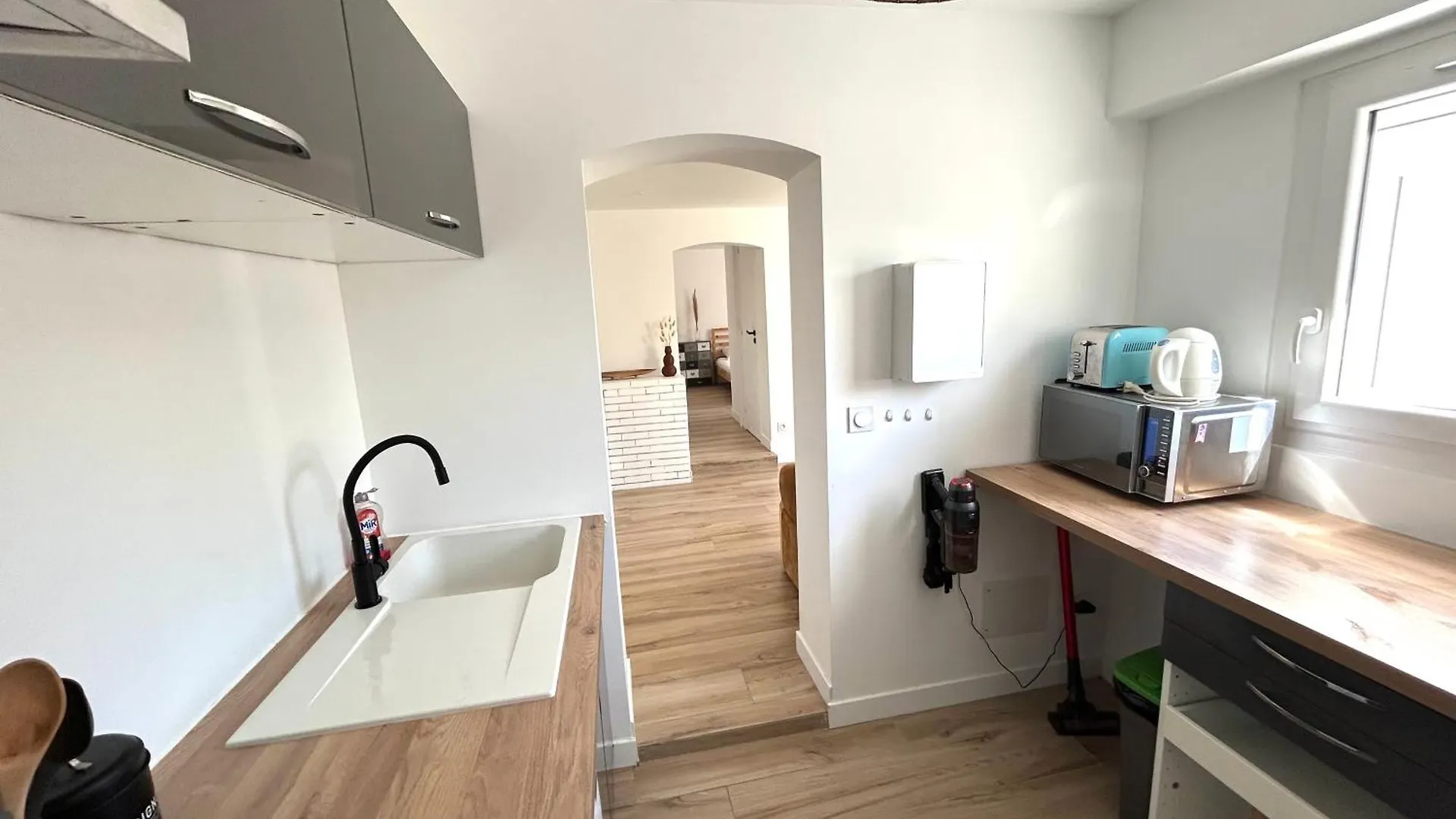 Апартаменты Appart T2 Calme Aux Terrasses Каси